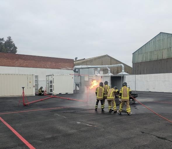 Centro de formación de Previnsa en Huelva – apagando incendio Centro de formacion de Previnsa en Huelva apagando incendio